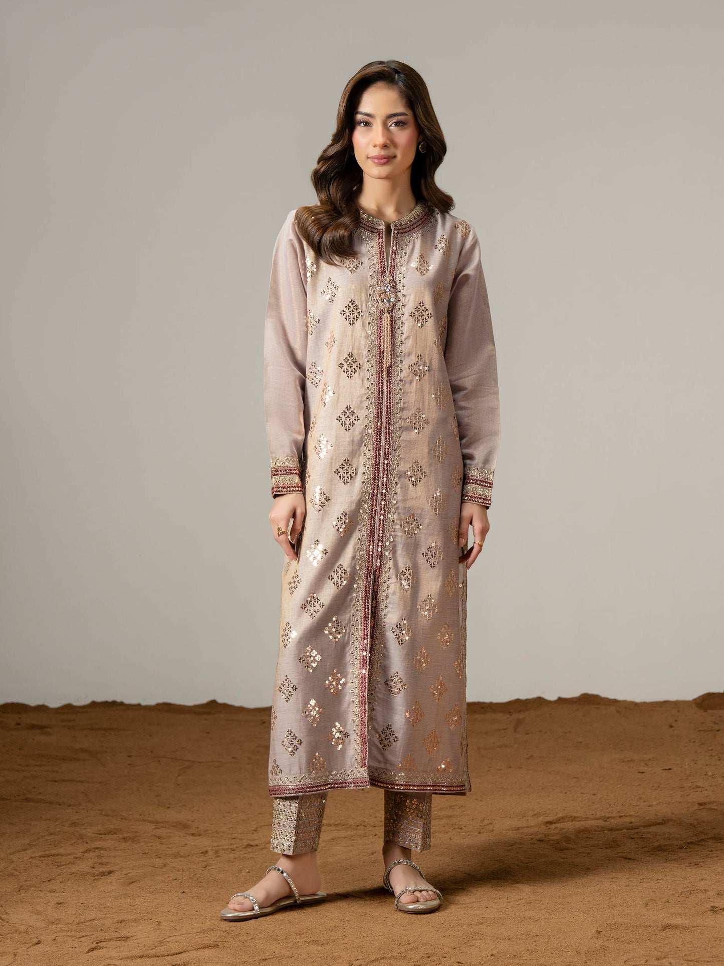 2 Piece Lawn Suit-Embroidered (Pret)