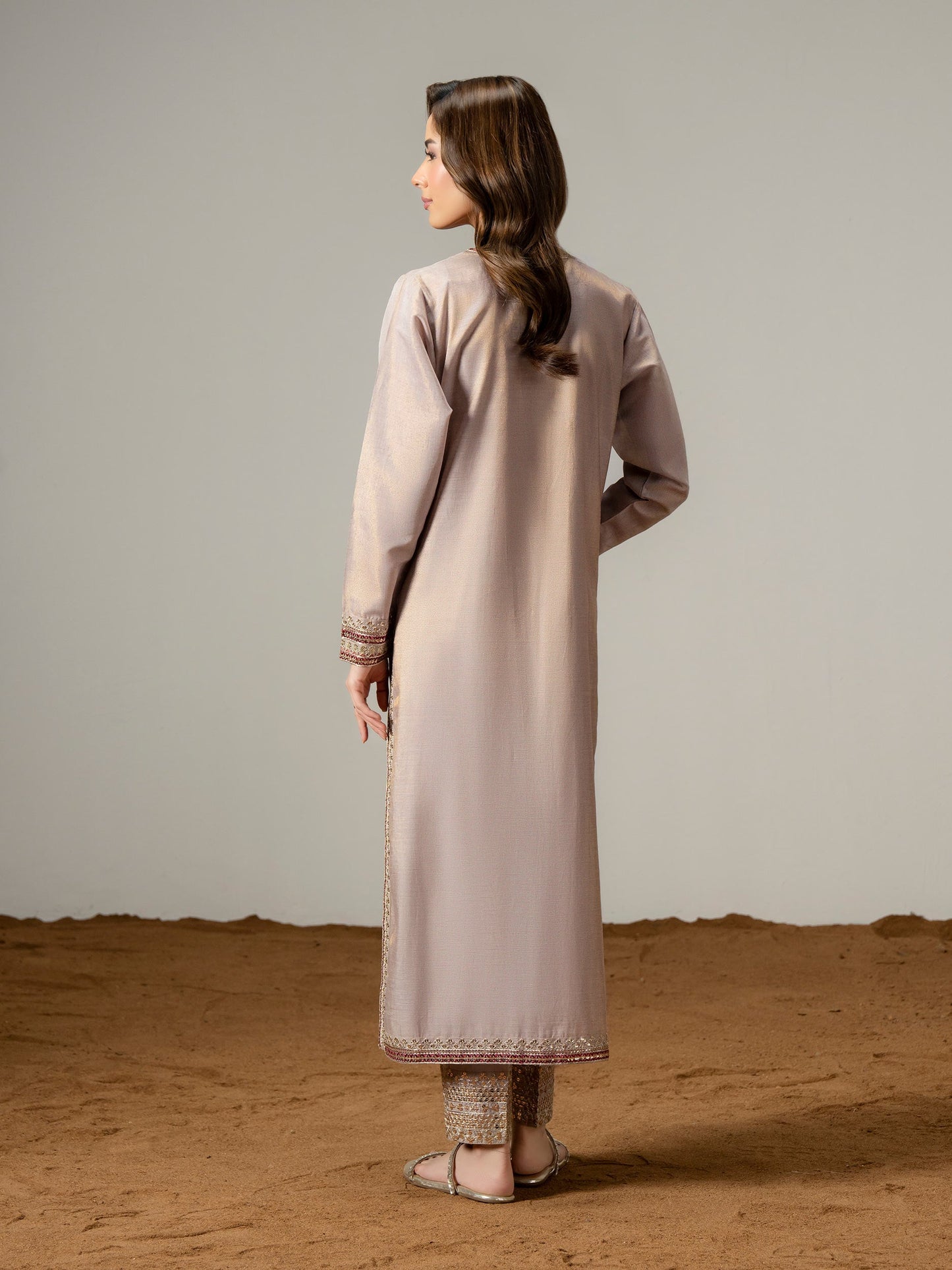 2 Piece Lawn Suit-Embroidered (Pret)