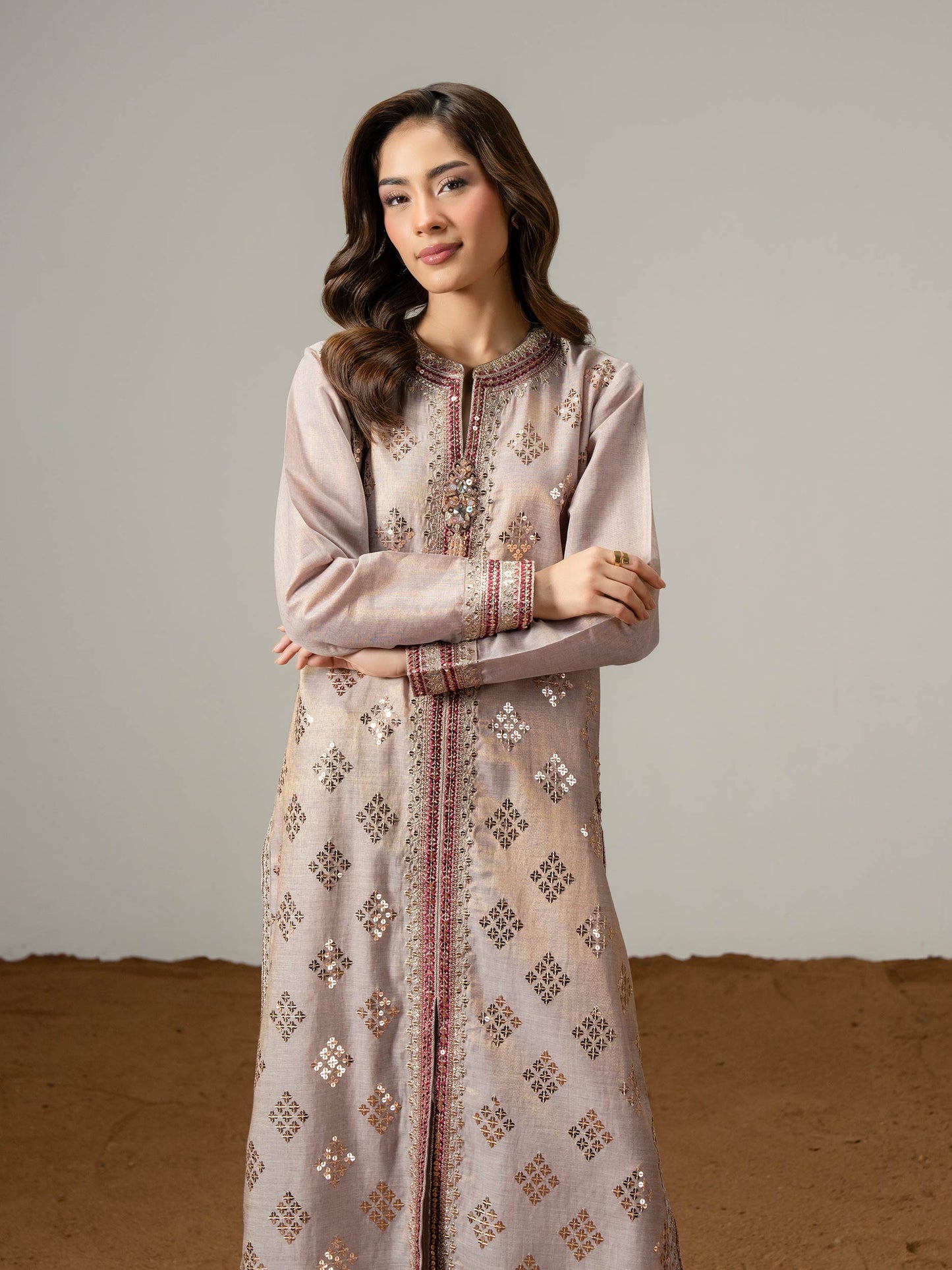 2 Piece Lawn Suit-Embroidered (Pret)