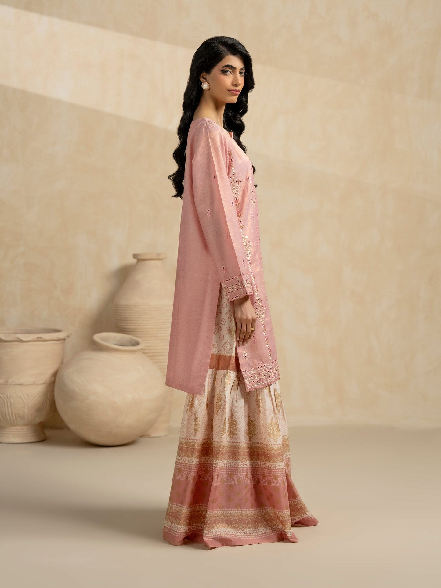 2 Piece Lawn Suit-Embroidered (Pret)