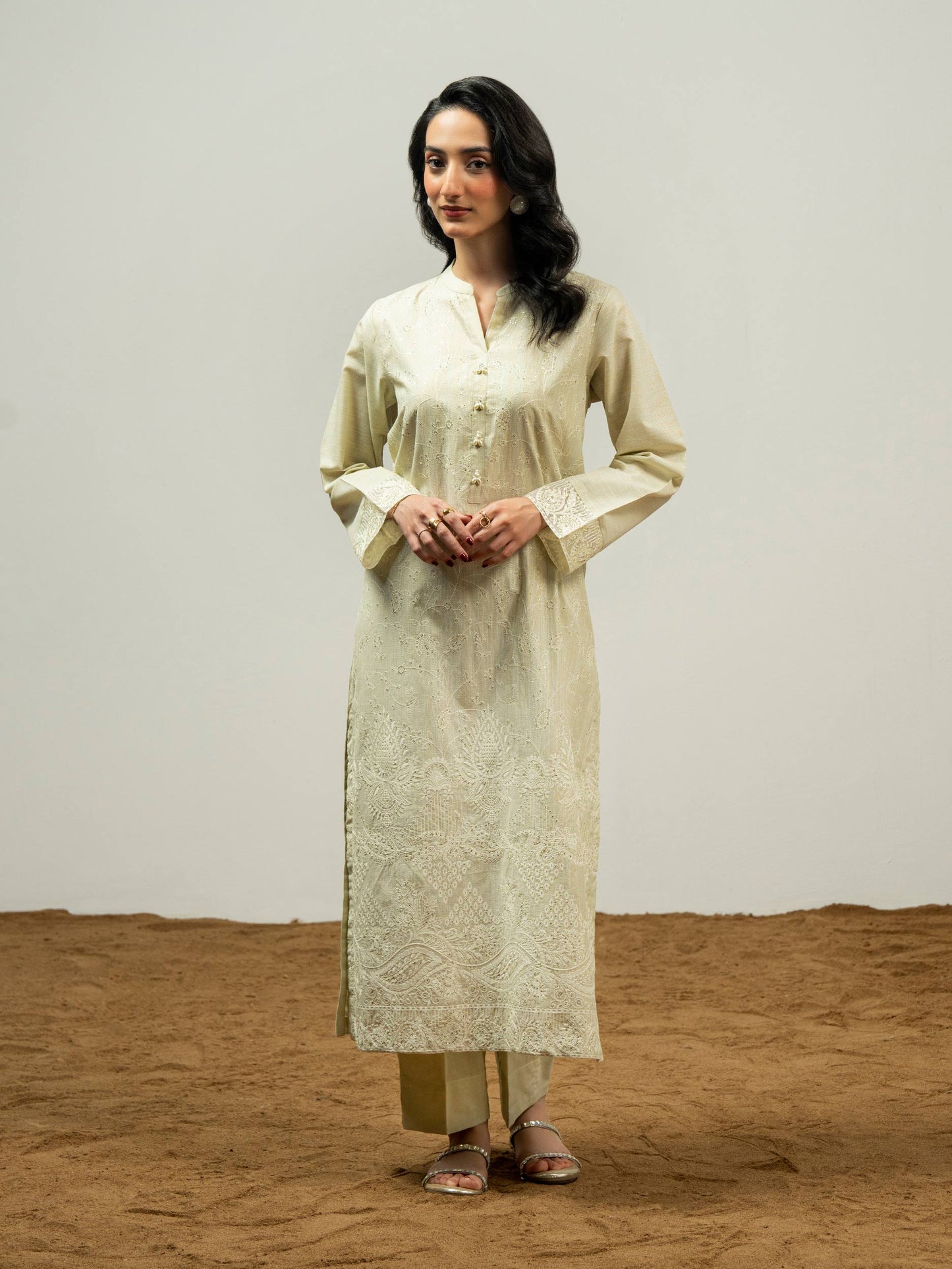 2 Piece Zari Suit-Embroidered (Pret)