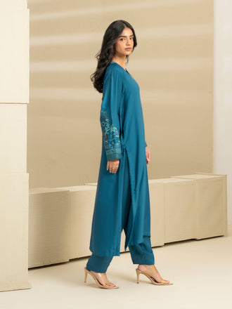 2-piece-silk-suit-embroidered-(pret)