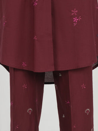2-piece-lawn-suit--embroidered-(pret)