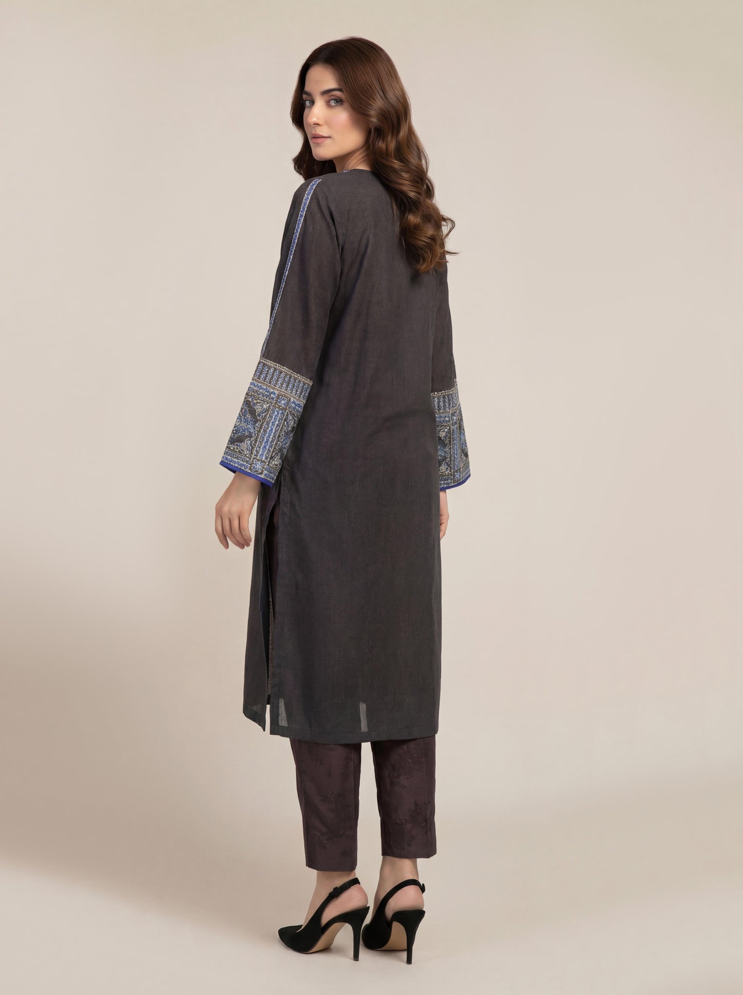 2 Piece Lawn Texture Suit-Embroidered (Pret)