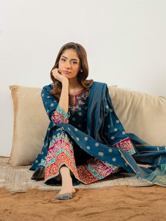 3-piece-lawn-suit-embroidered-(pret)