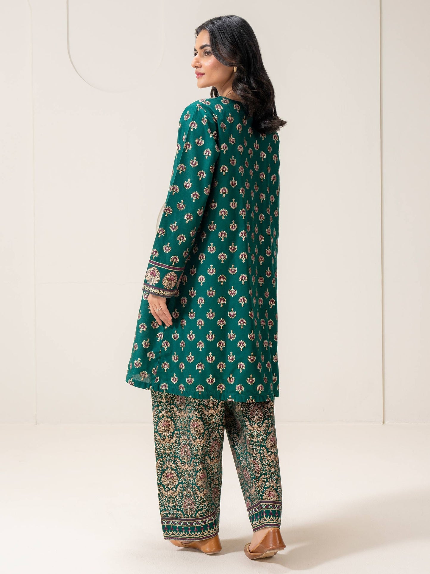 2 Piece Lawn Suit-Embroidered (Pret)