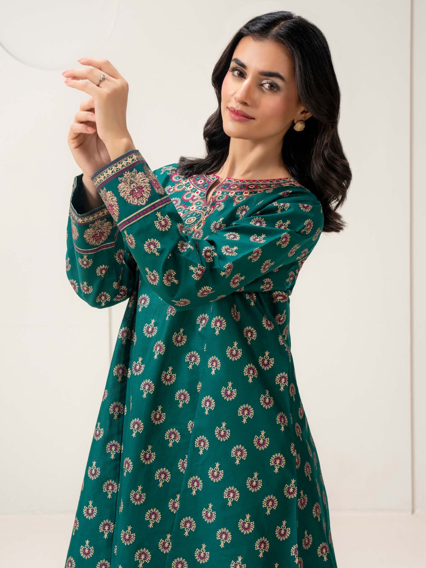 2 Piece Lawn Suit-Embroidered (Pret)