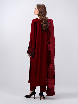 3-piece-velvet-suit--embroidered-(pret)