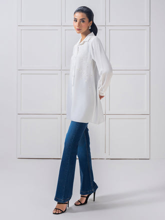 embroidered-grip-top