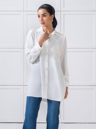 embroidered-grip-top
