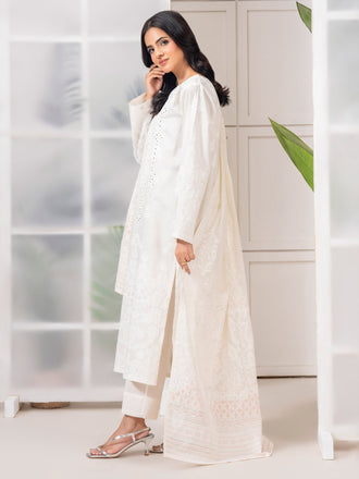 3-piece-lawn-suit-embroidered-(pret)
