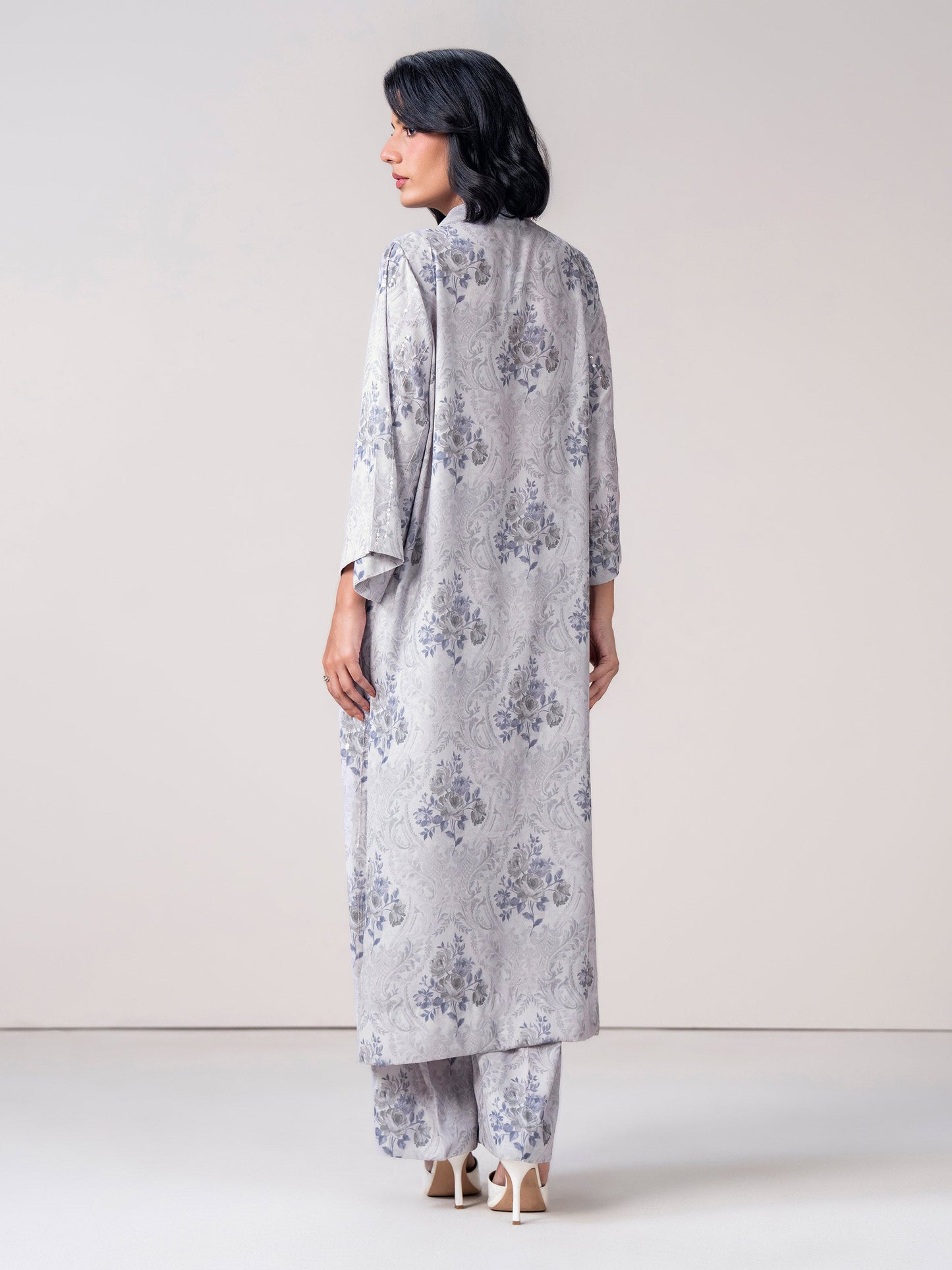 2 Piece Grip Suit- Embroidered (Pret)