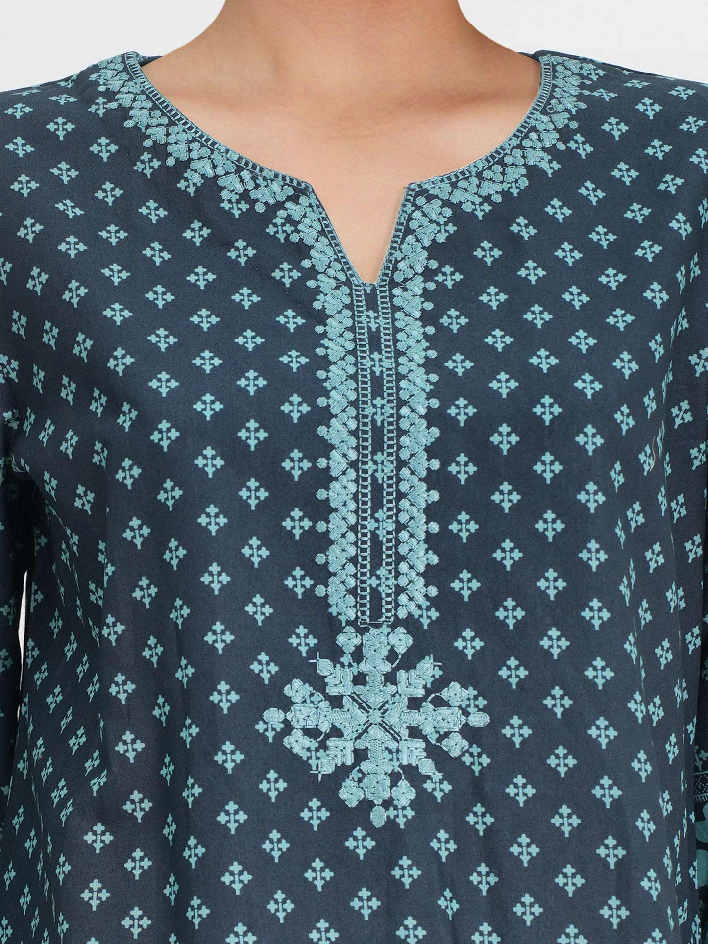 Cambric Co-ord Set- Embroidered