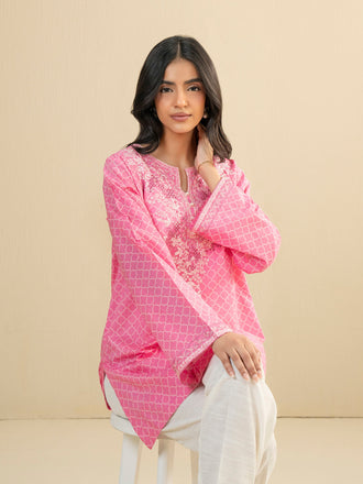 cambric-kurti-embroidered-(pret)
