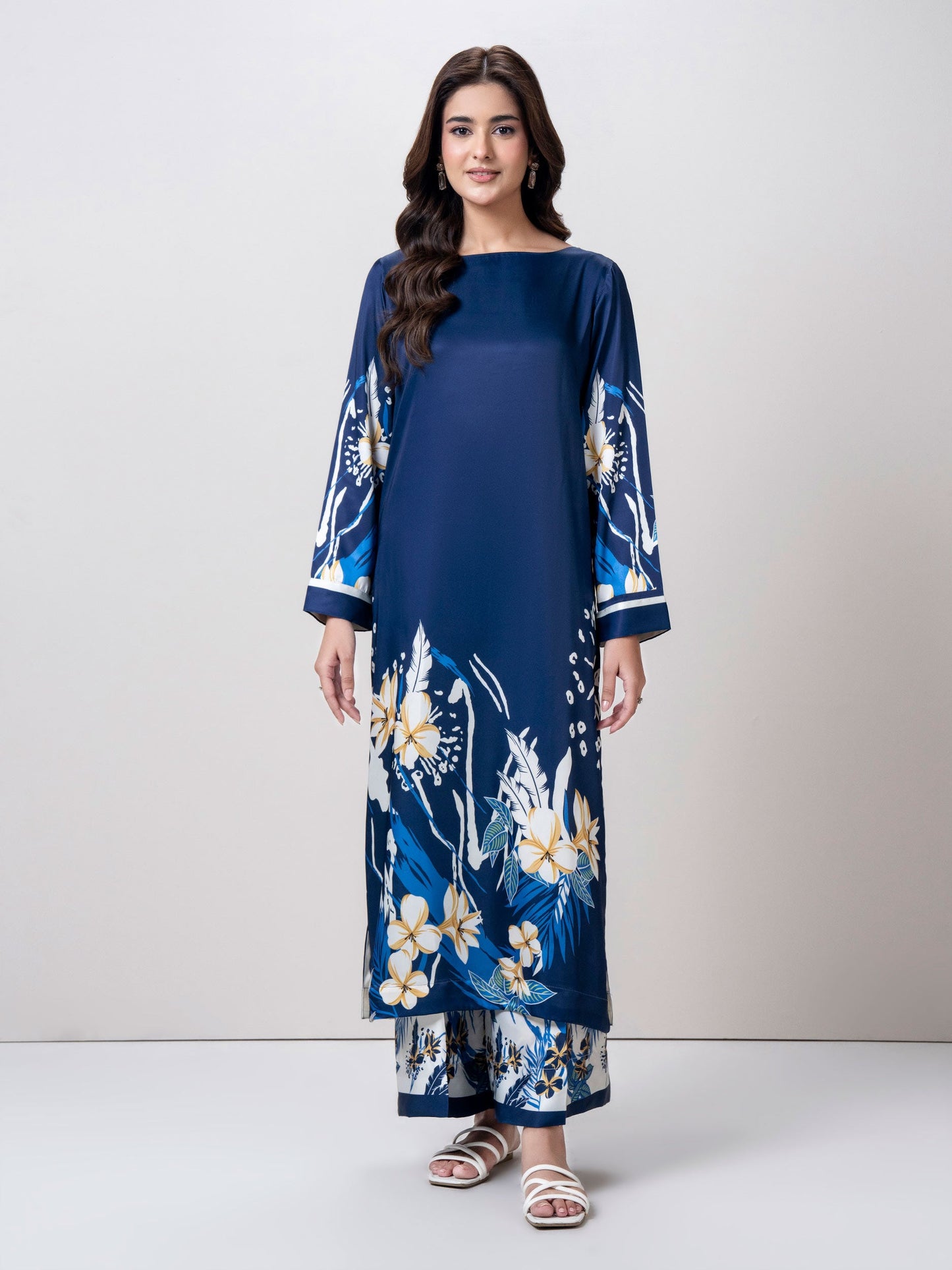 2-Piece Silk Suit (Pret)