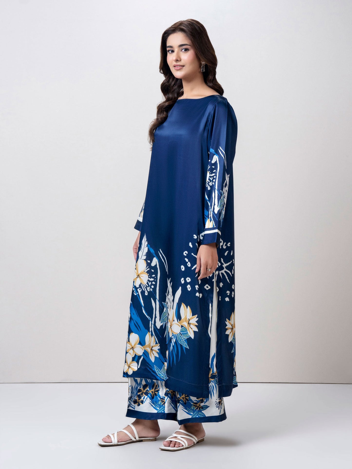 2-Piece Silk Suit (Pret)