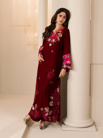 2-piece-velvet-suit-embroidered-(pret)