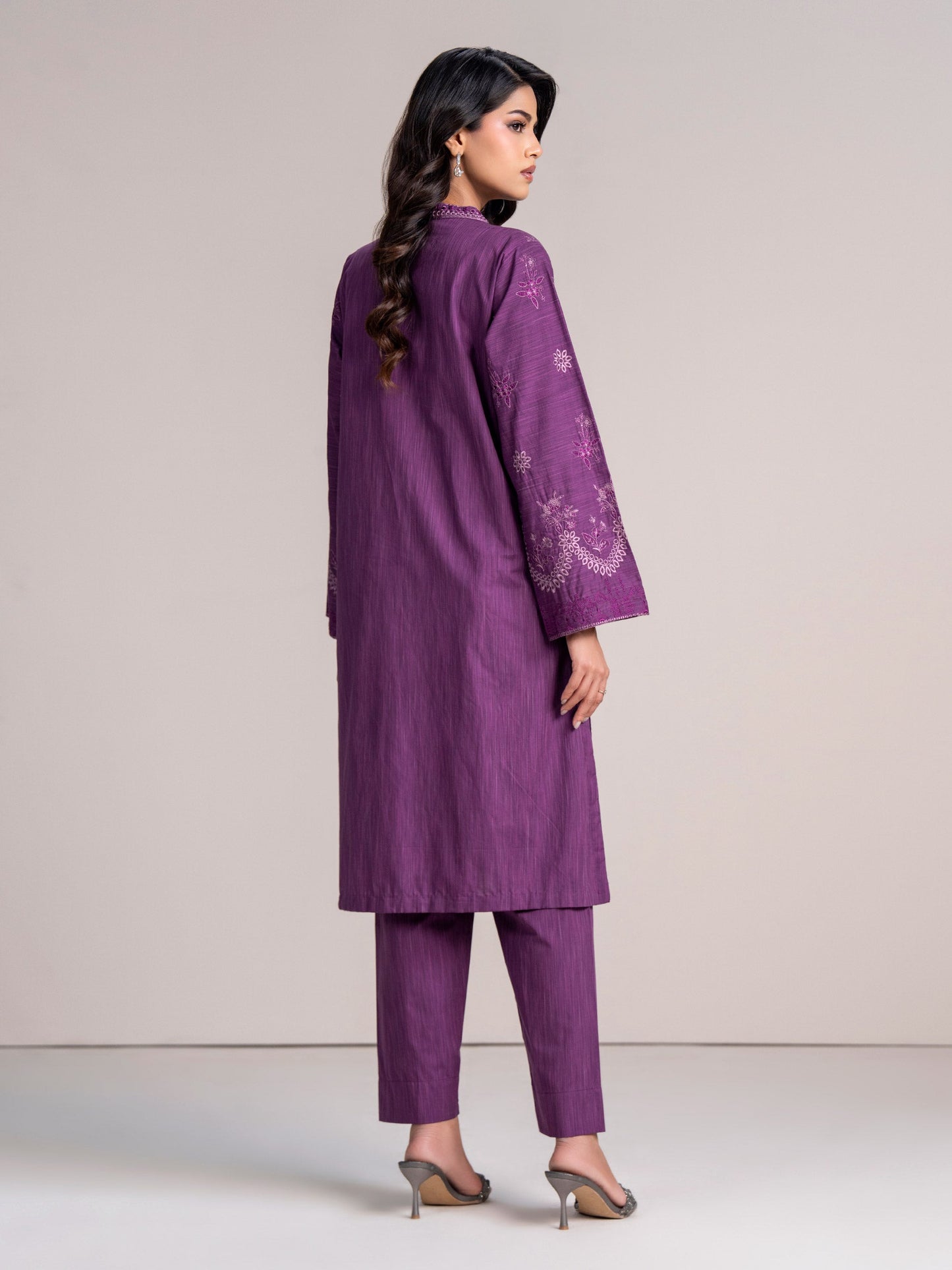 2 Piece Yarn Dyed Suit-Embroidered  (Pret)
