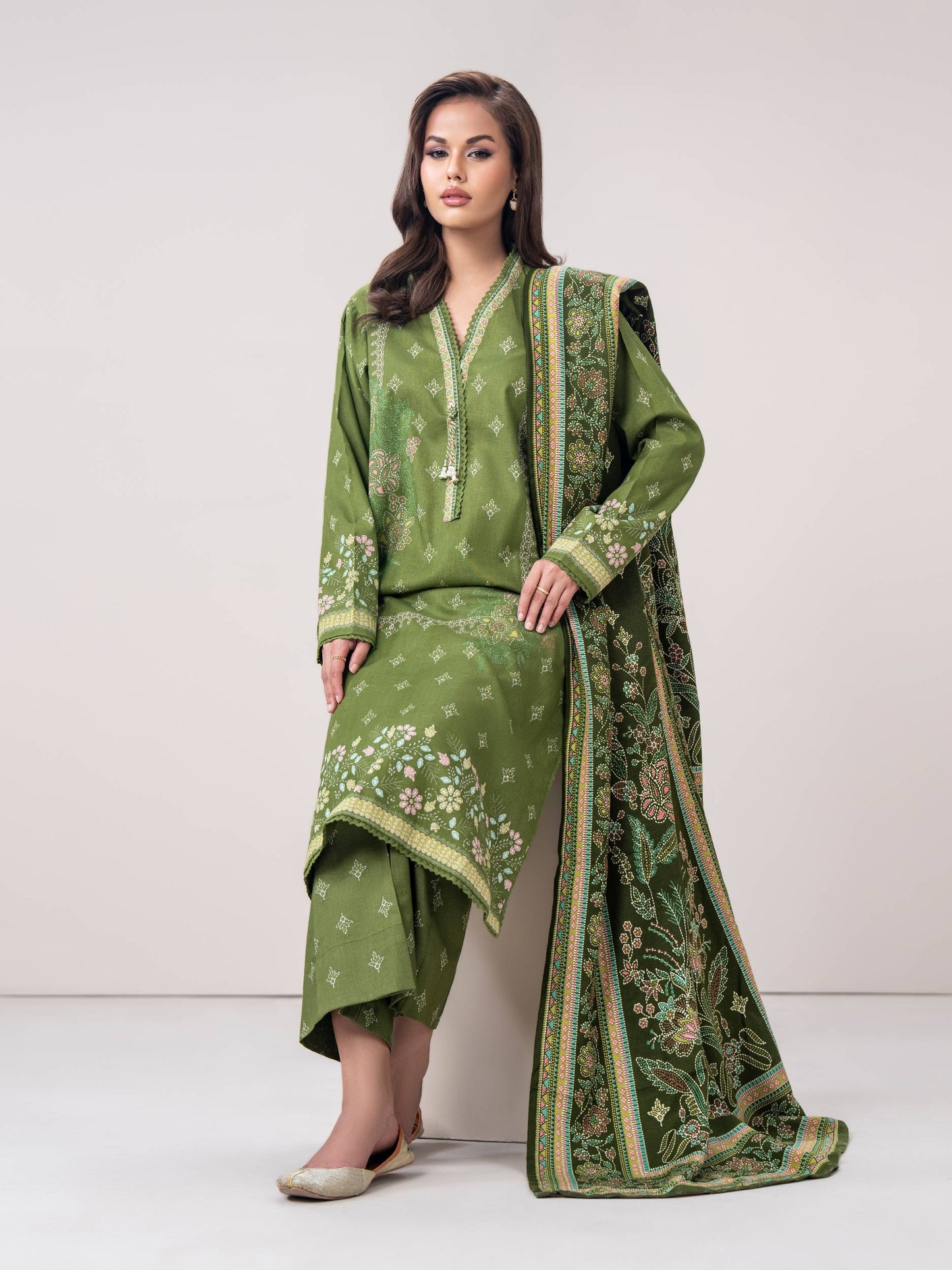 3 Piece Khaddar Suit (Pret)