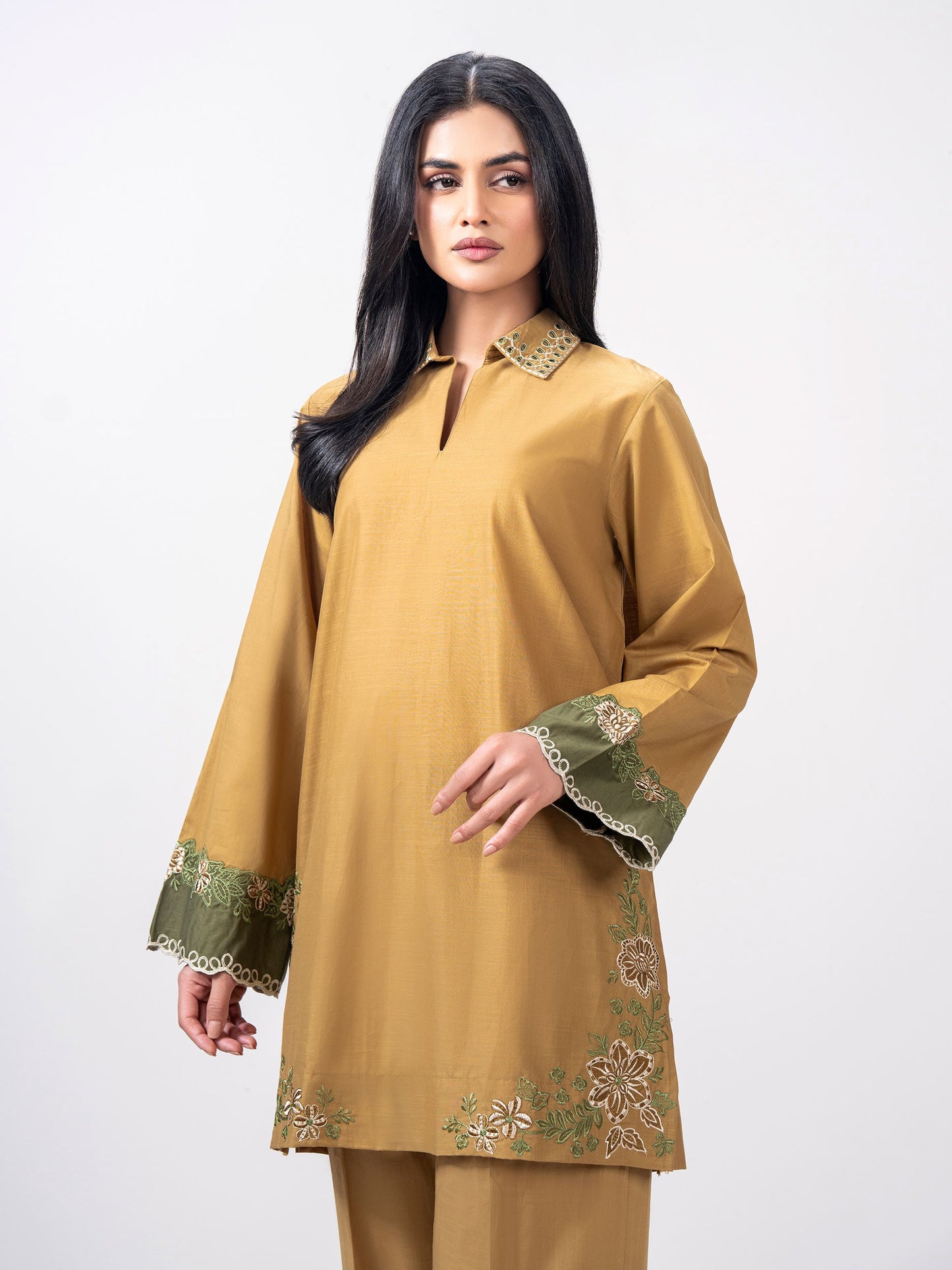 2 Piece Cambric Slub Suit- Embroidered (Pret)