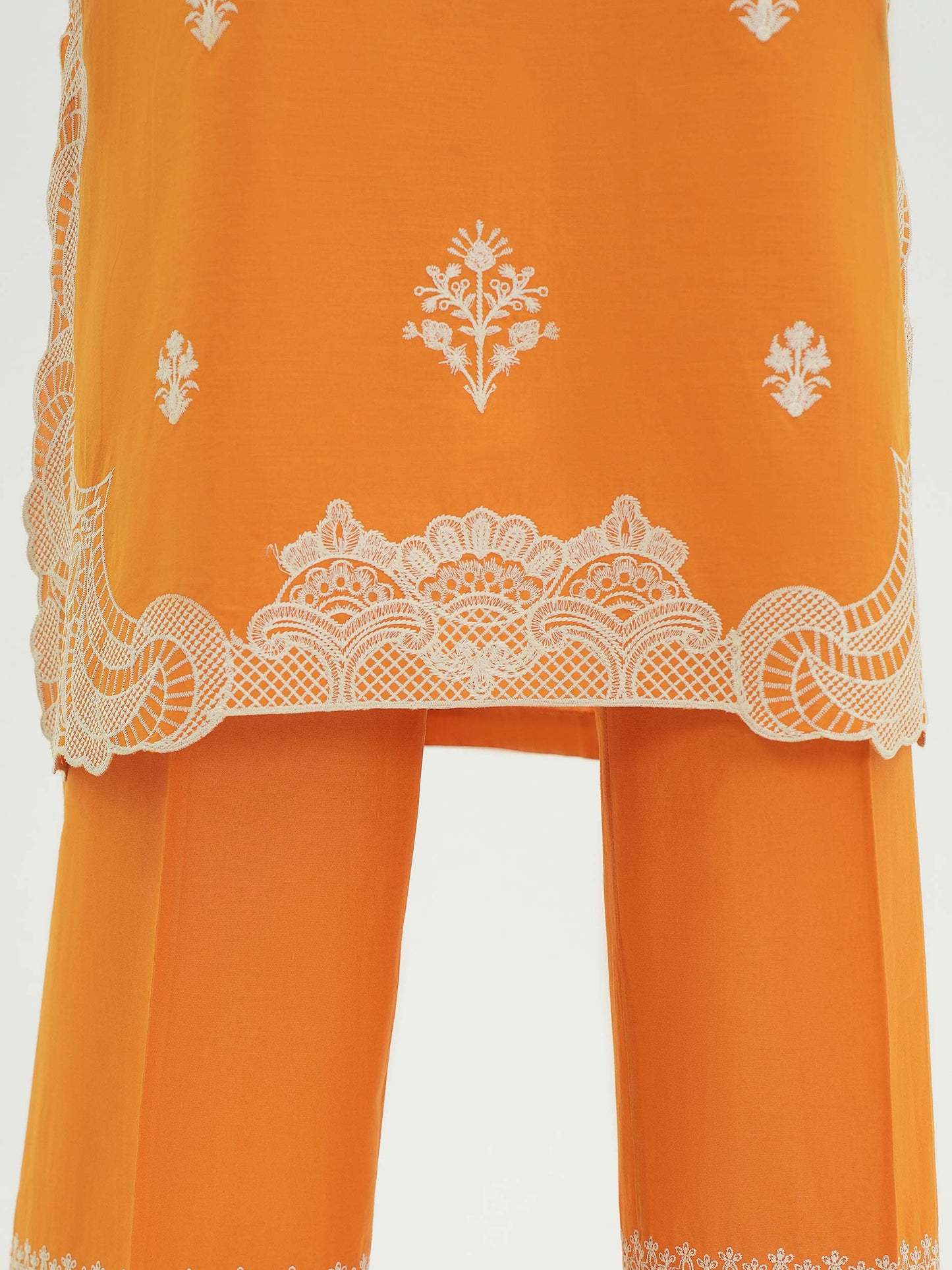 2 Piece Cambric Slub Suit- Embroidered (Pret)