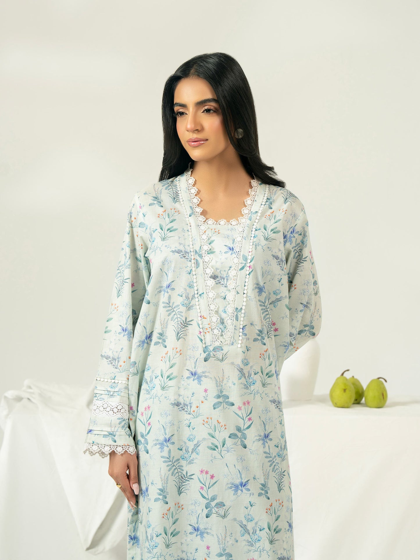 2 Piece Lawn Suit-Embroidered (Pret)