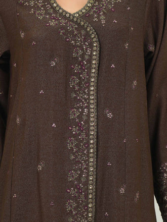 2-piece-yarn-dyed-suit--embroidered-(pret)