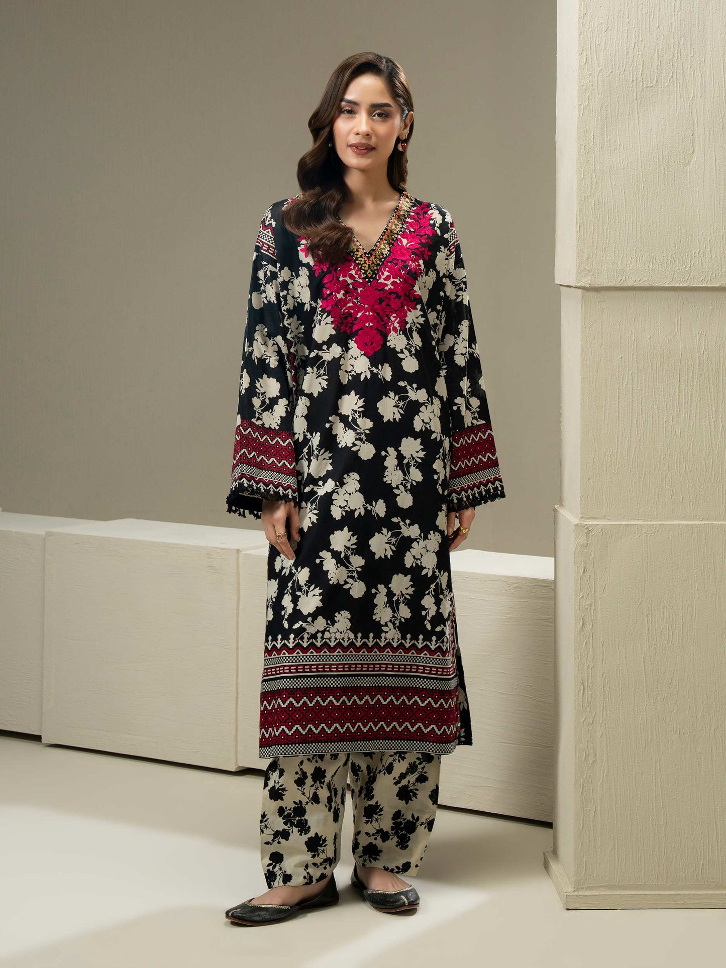 2 Piece Cambric Suit-Embroidered (Pret)