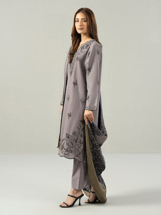 3-piece-khaddar-suit--embroidered-(pret)