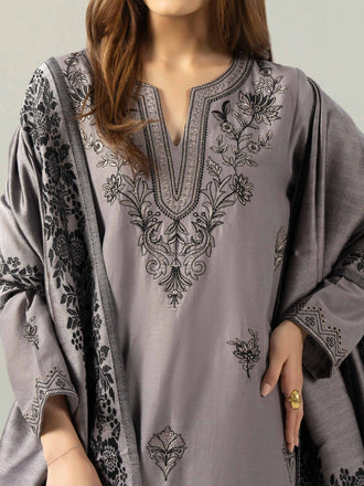 3-piece-khaddar-suit--embroidered-(pret)