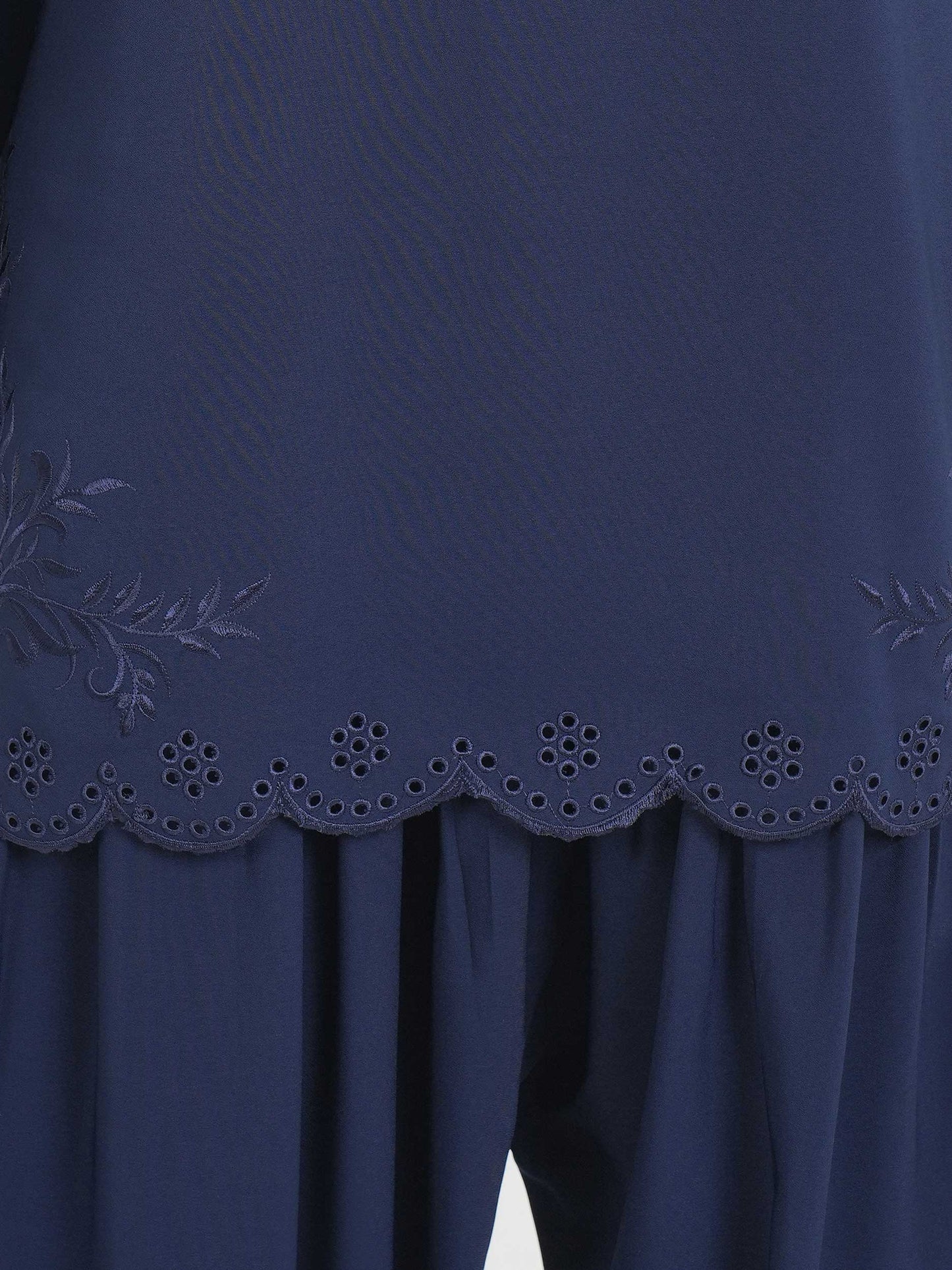 Grip Co-ord set- Embroidered