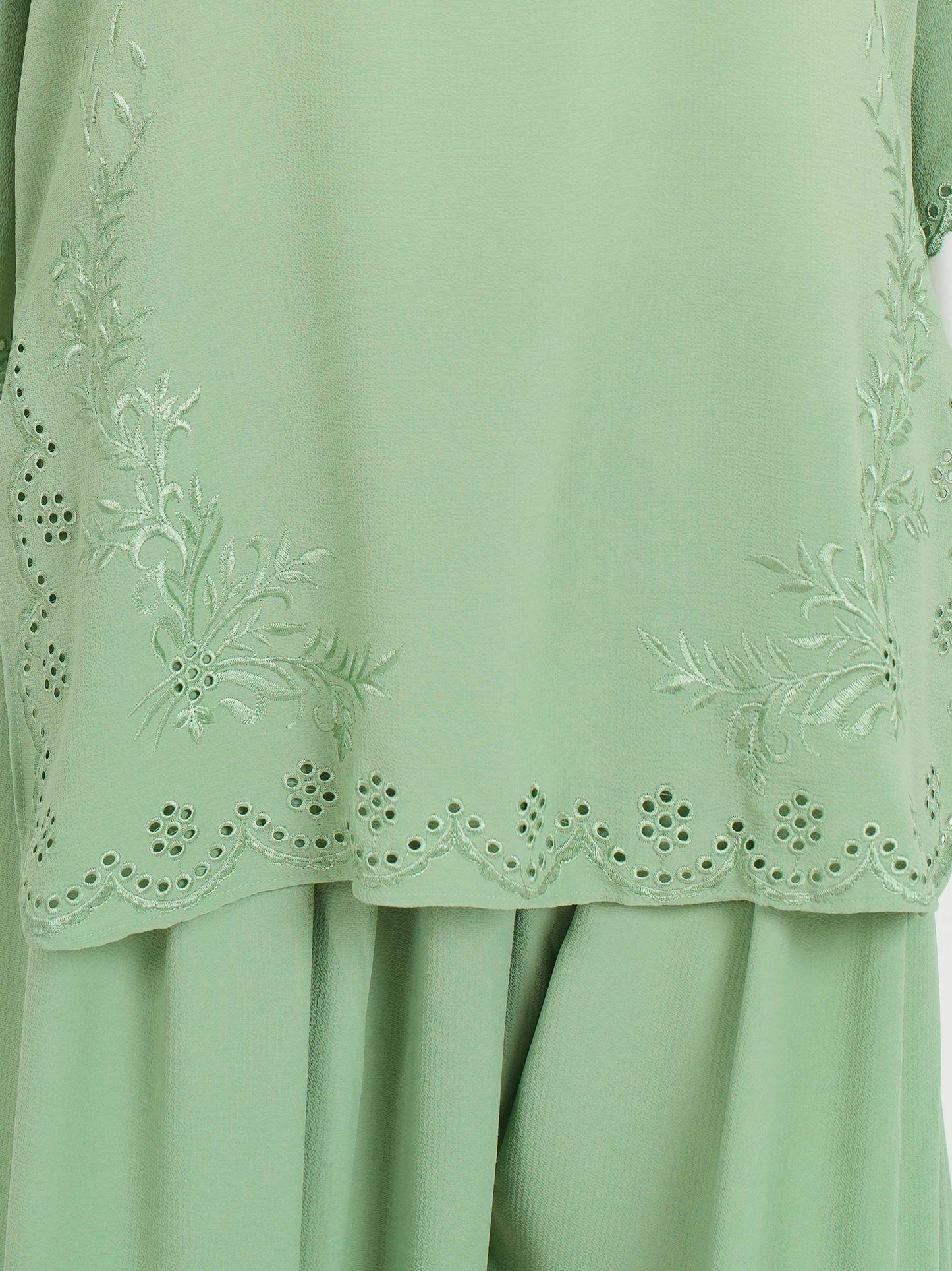 Grip Co-ord set- Embroidered