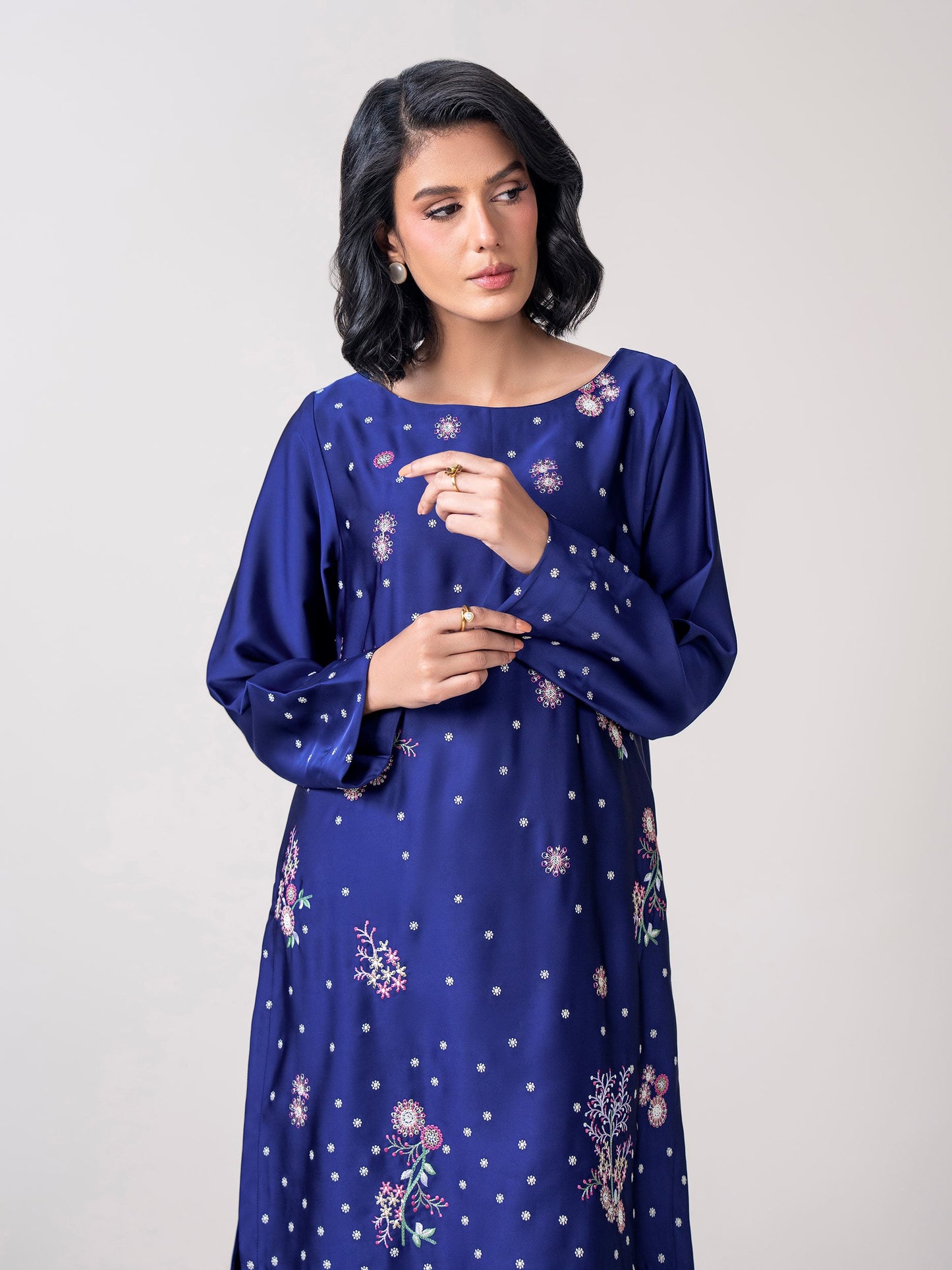 2 Piece Silk Suit- Embroidered (Pret)