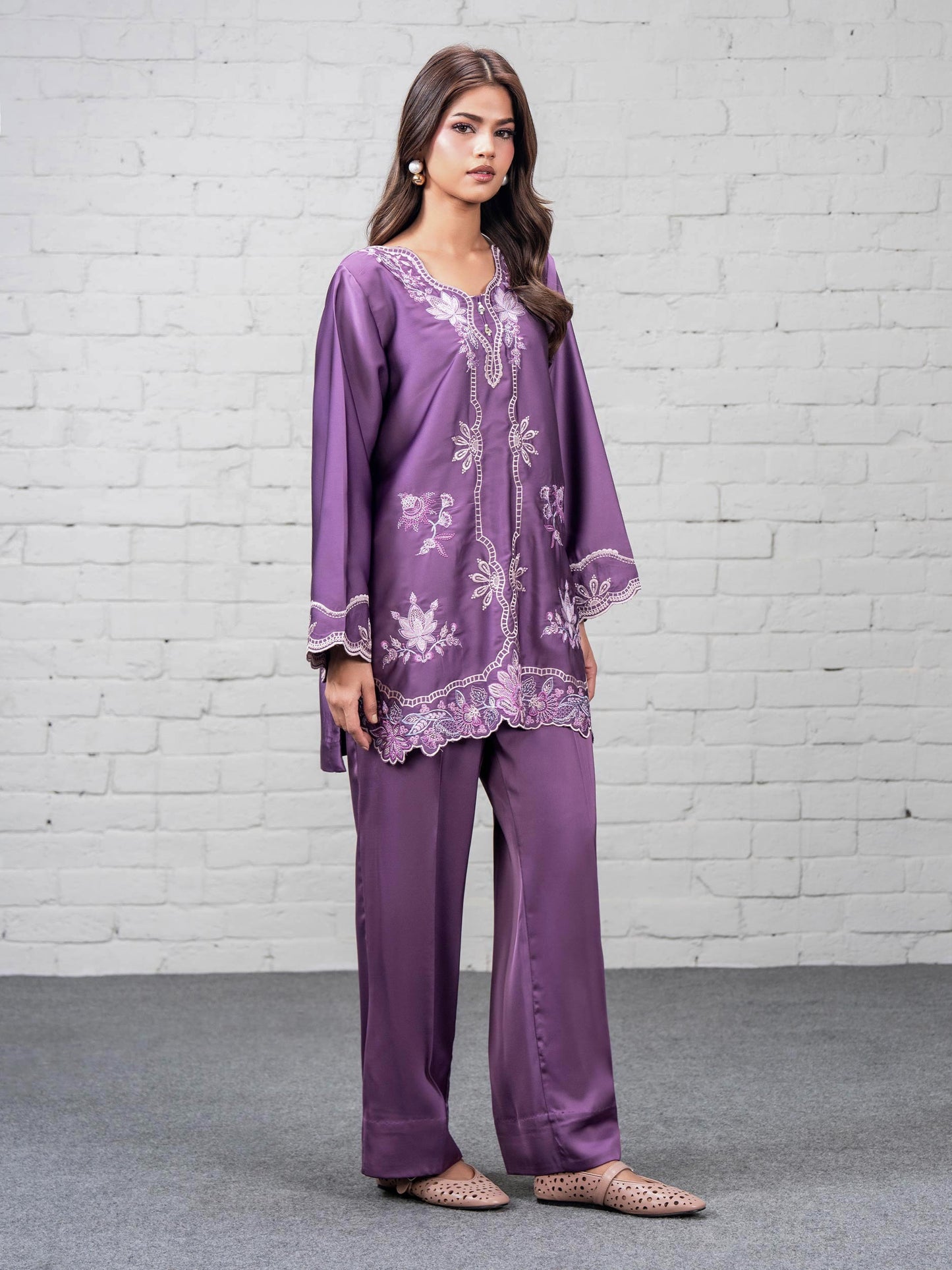 Grip Co-ord Set- Embroidered