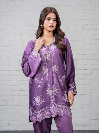 grip-co-ord-set--embroidered