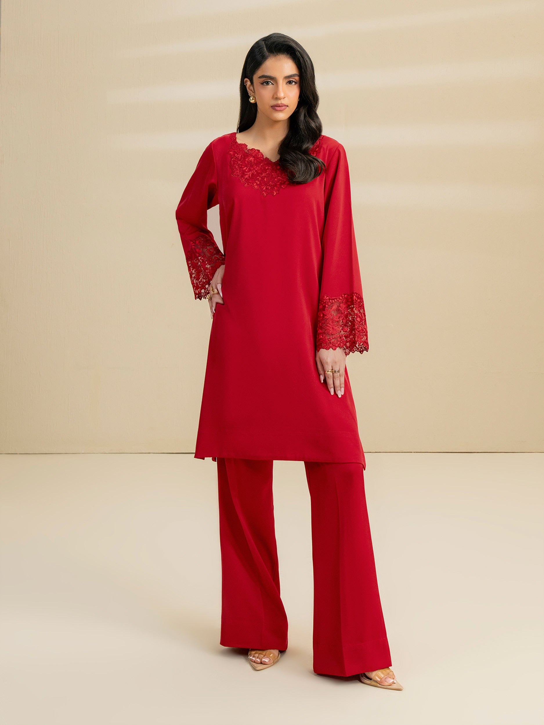 2-piece-grip-suit-embroidered-(pret)