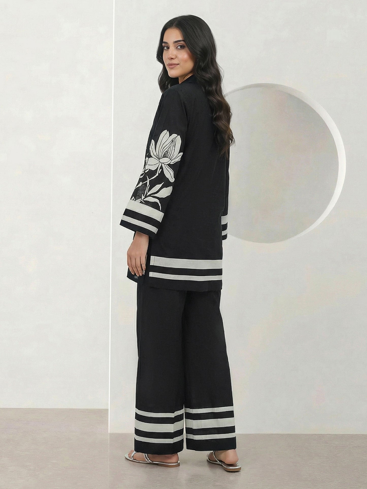 Cambric Co-ord Set- Embroidered