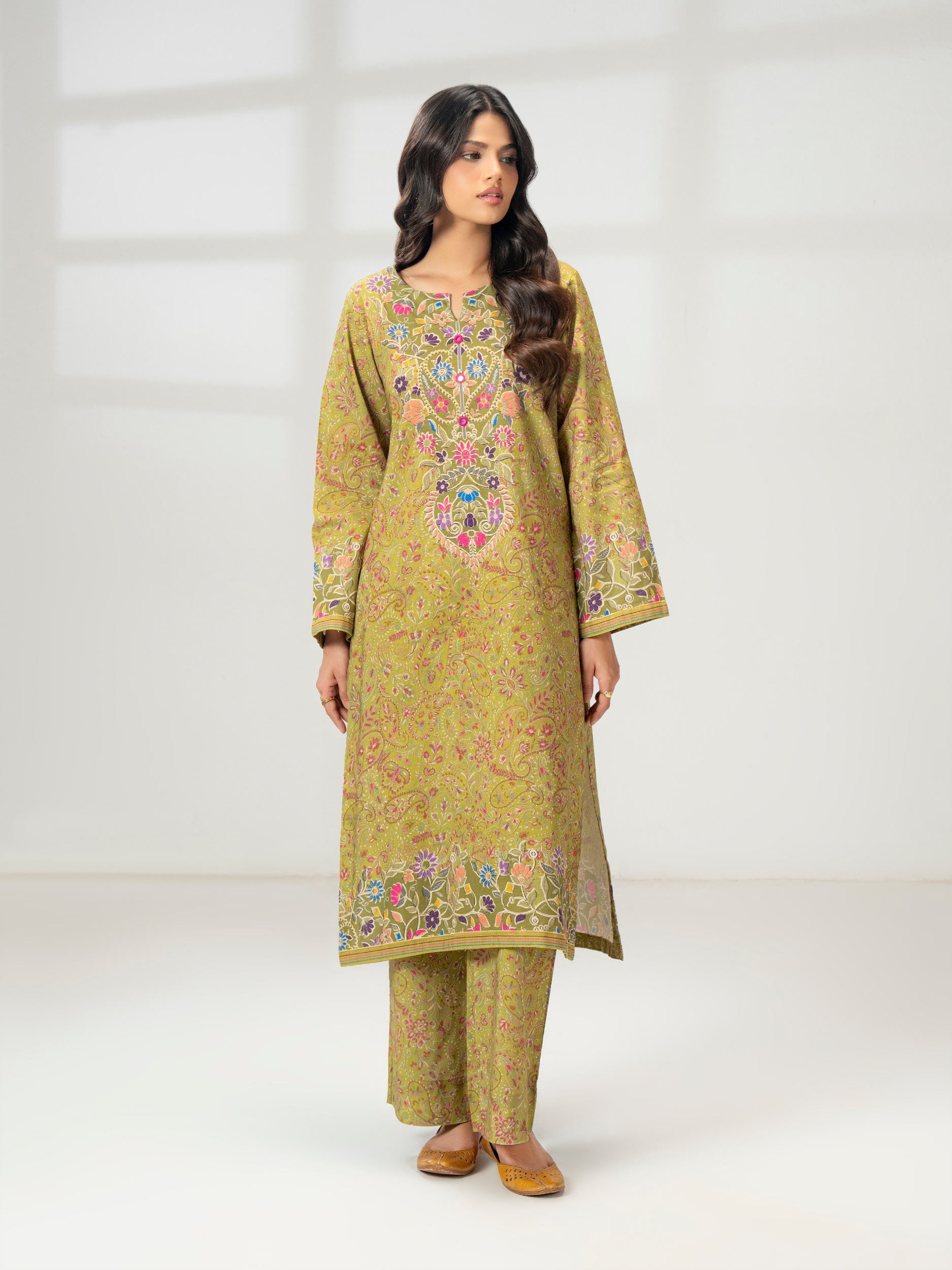 2-piece-khaddar-suit-printed-(pret)