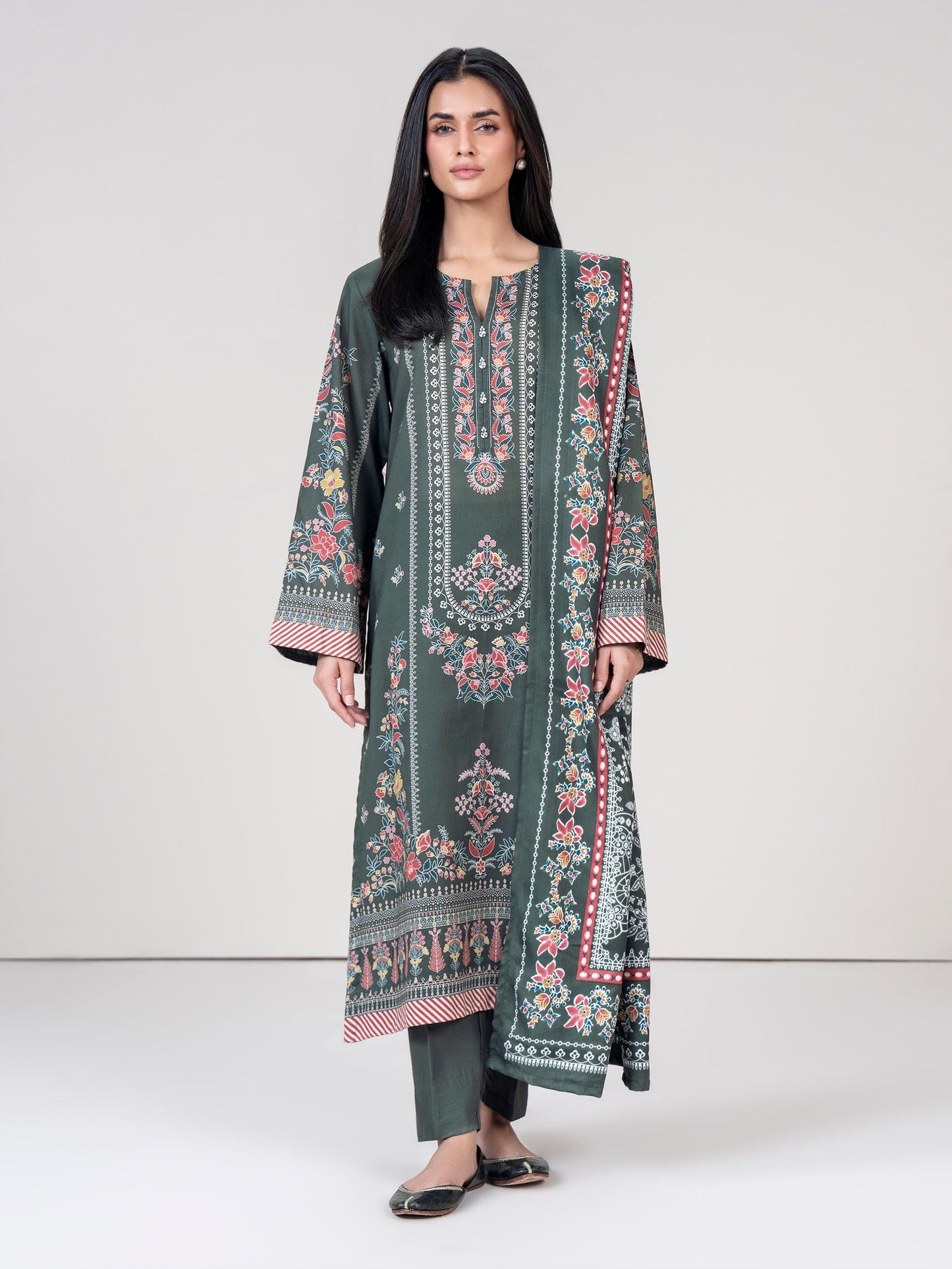 3 Piece Khaddar Suit (Pret)