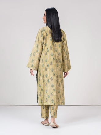 2-piece-khaddar-suit--embroidered-(pret)