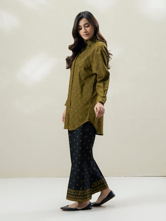 2-piece-khaddar-suit-(pret)