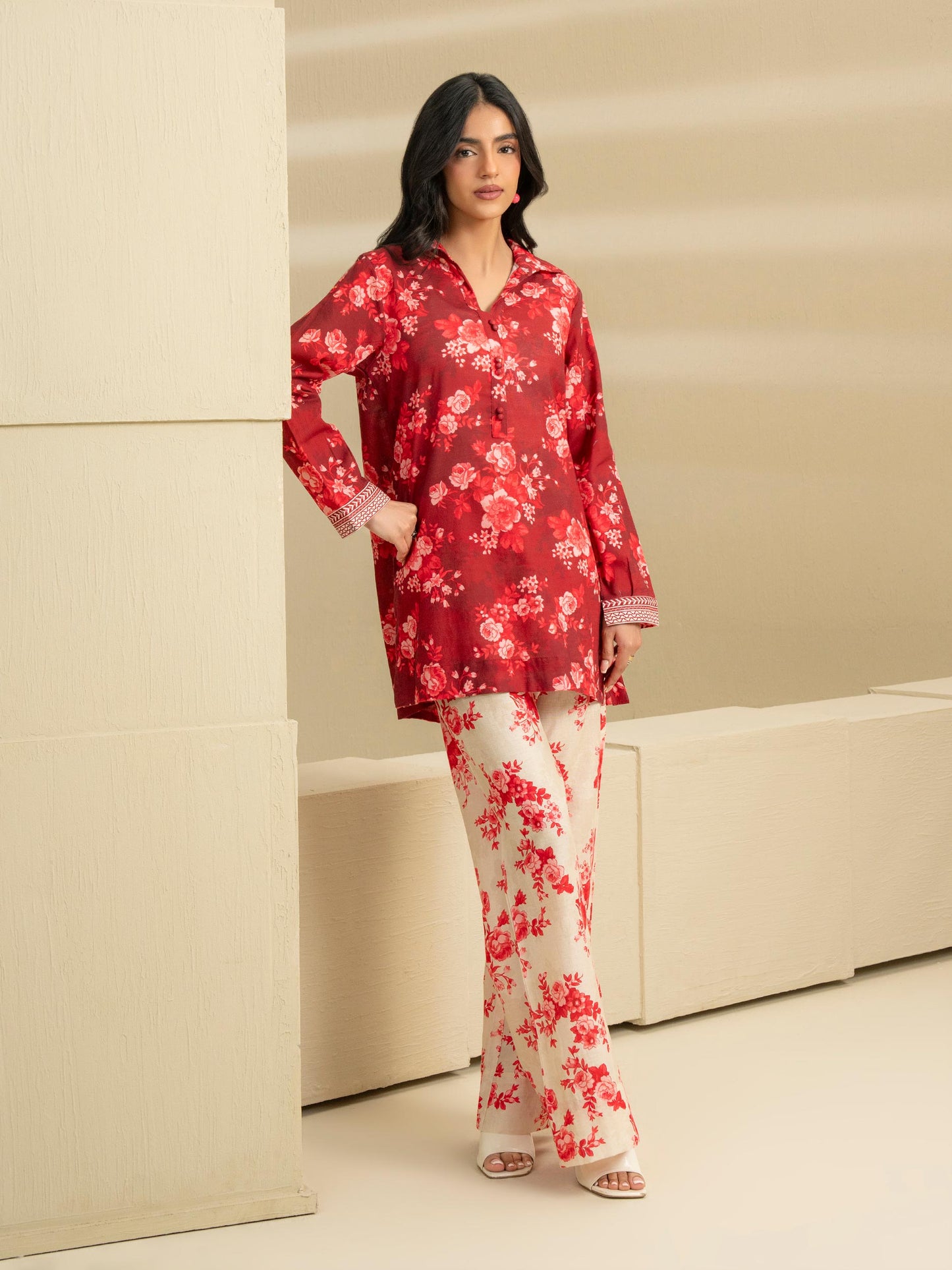 2 Piece Khaddar Suit-Printed (Pret)