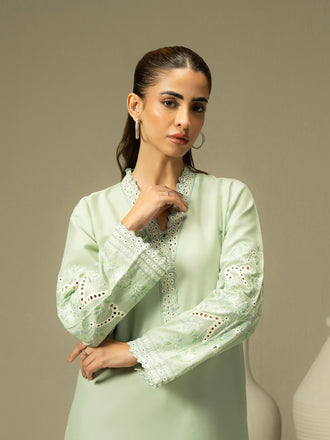 khaddar-shirt-embroidered-(pret)