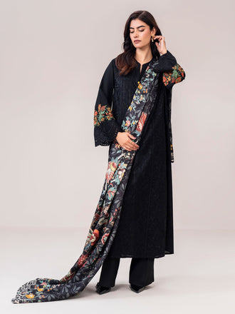 2-piece-khaddar-suit--embroidered-(pret)