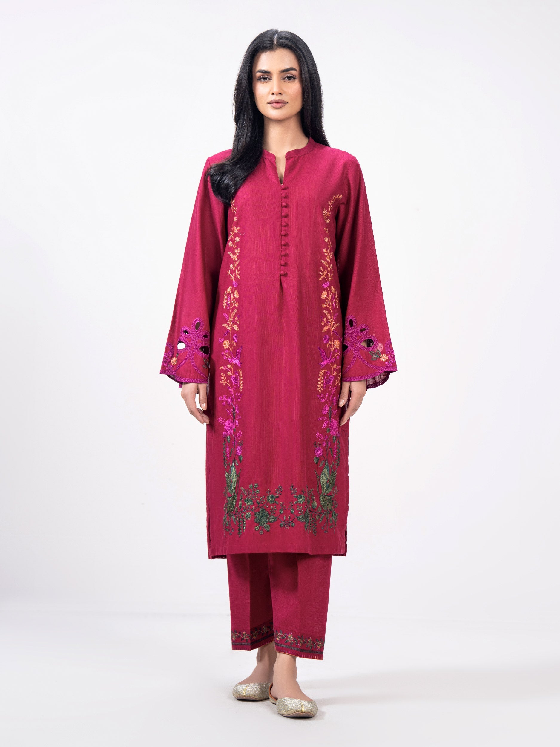 2-piece-slub-khaddar-suit--embroidered-(pret)