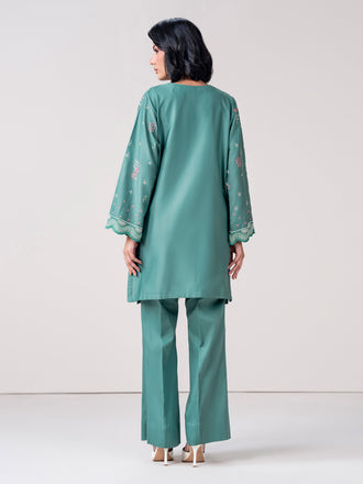 2-piece-satin-suit--embroidered-(pret)