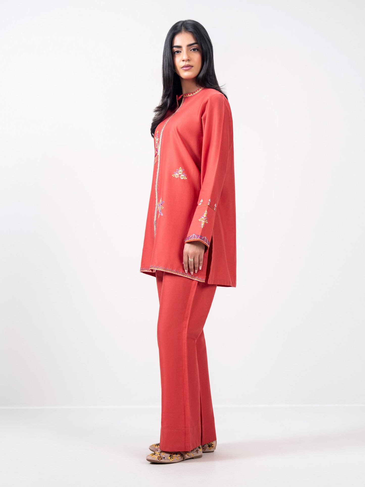 Khaddar Co ord set- Embroidered