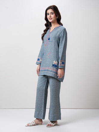 yarn-dyed-co-ord-set--embroidered