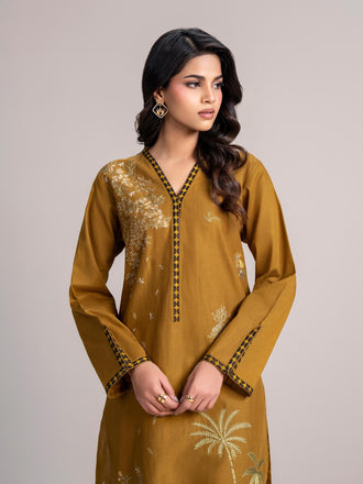 2-piece-khaddar-suit-embroidered-(pret)