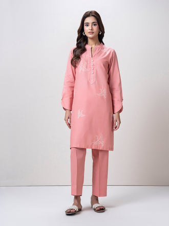 2-piece-khaddar-suit--embroidered-(pret)